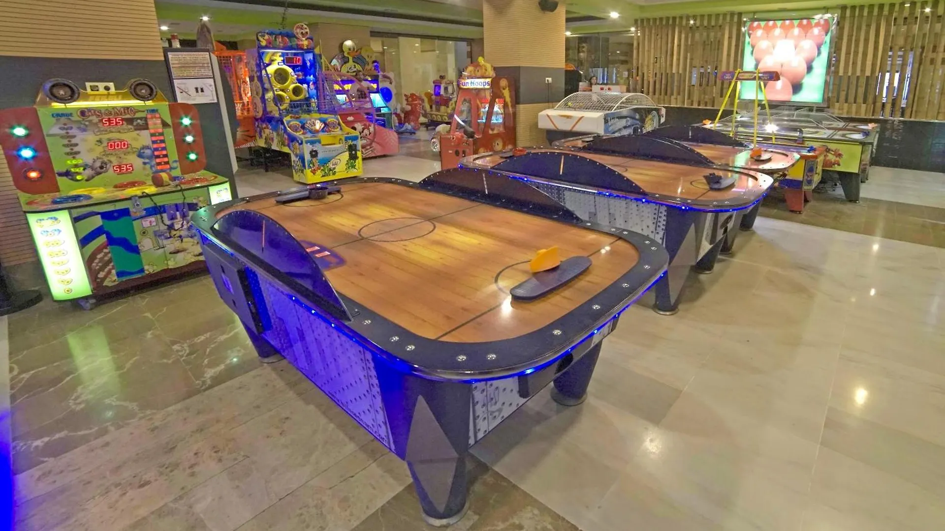 Holiday World Resort Benalmádena Ισπανία