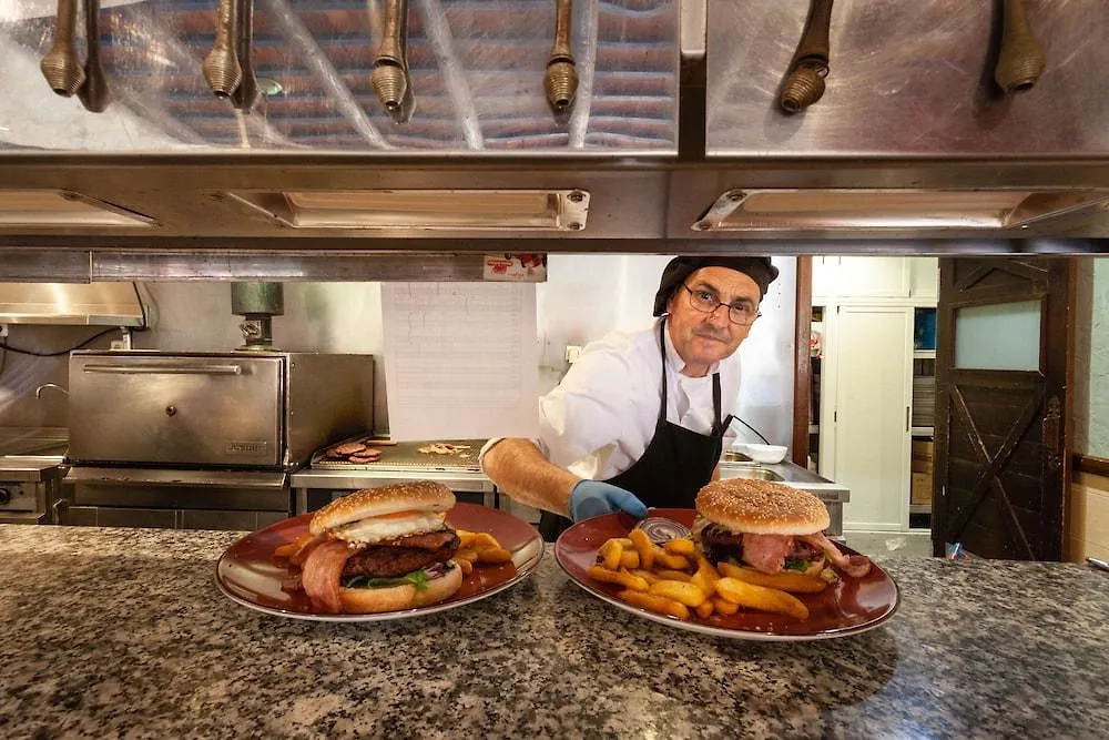 **** Hotel Holiday World Resort Benalmádena Hiszpania