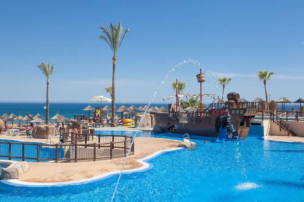 Holiday World Resort Benalmádena 4*,